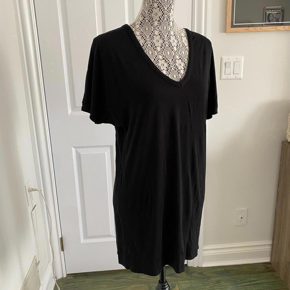 V-neck black t shirt dress small worn once
